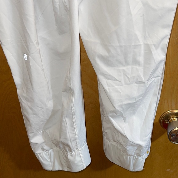 Lululemon Tearaway Pant - Picture 6 of 9